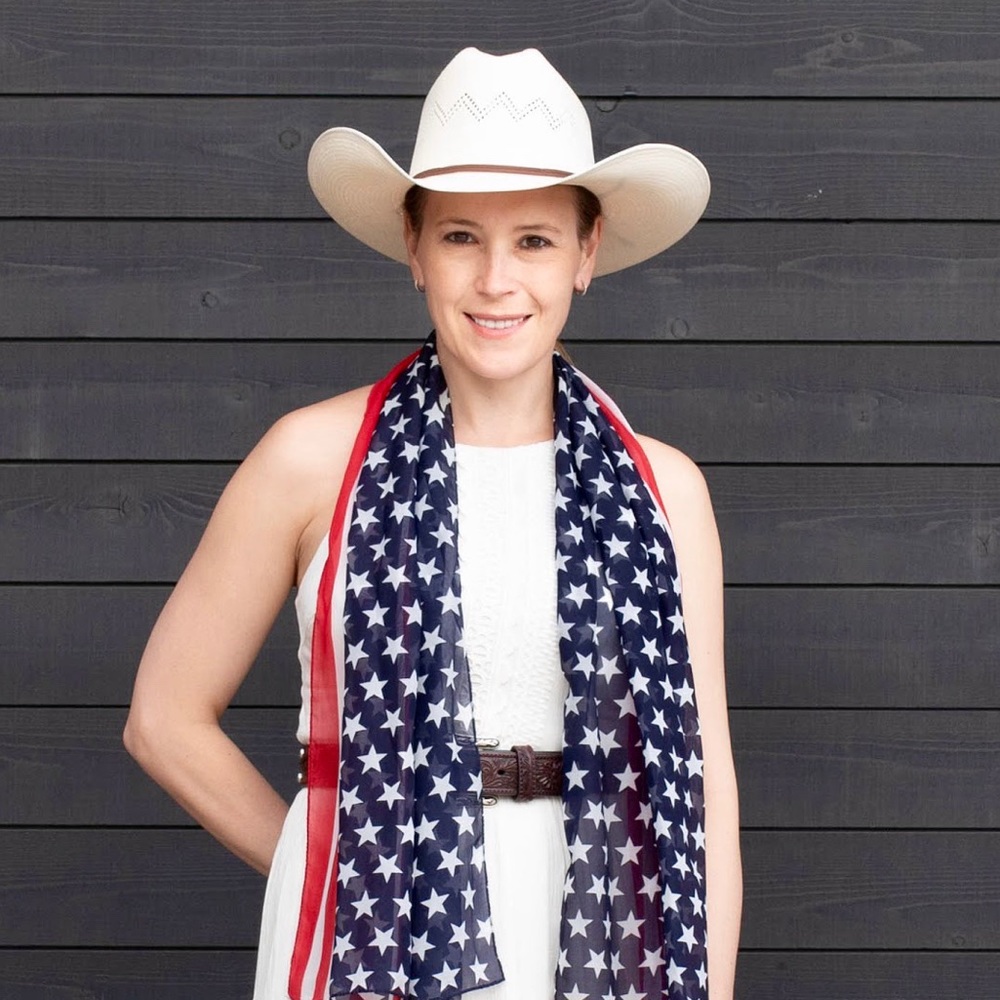 Meet your Posher, Tatyana